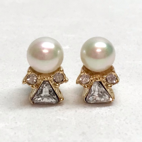 Vintage Angel earrings - Pearl and Gold toned - Picture 1 of 7